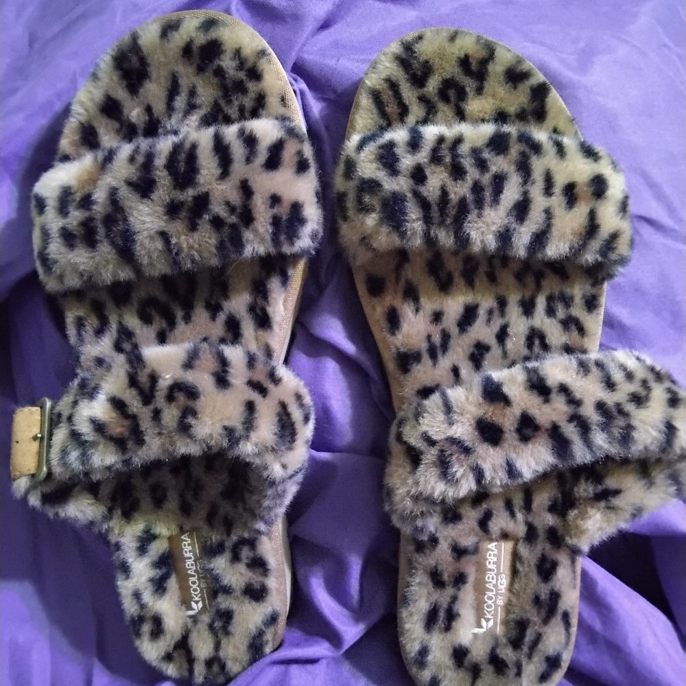 UGG Koolaburra Faux Fur Leopard Print Slide Sz. 12